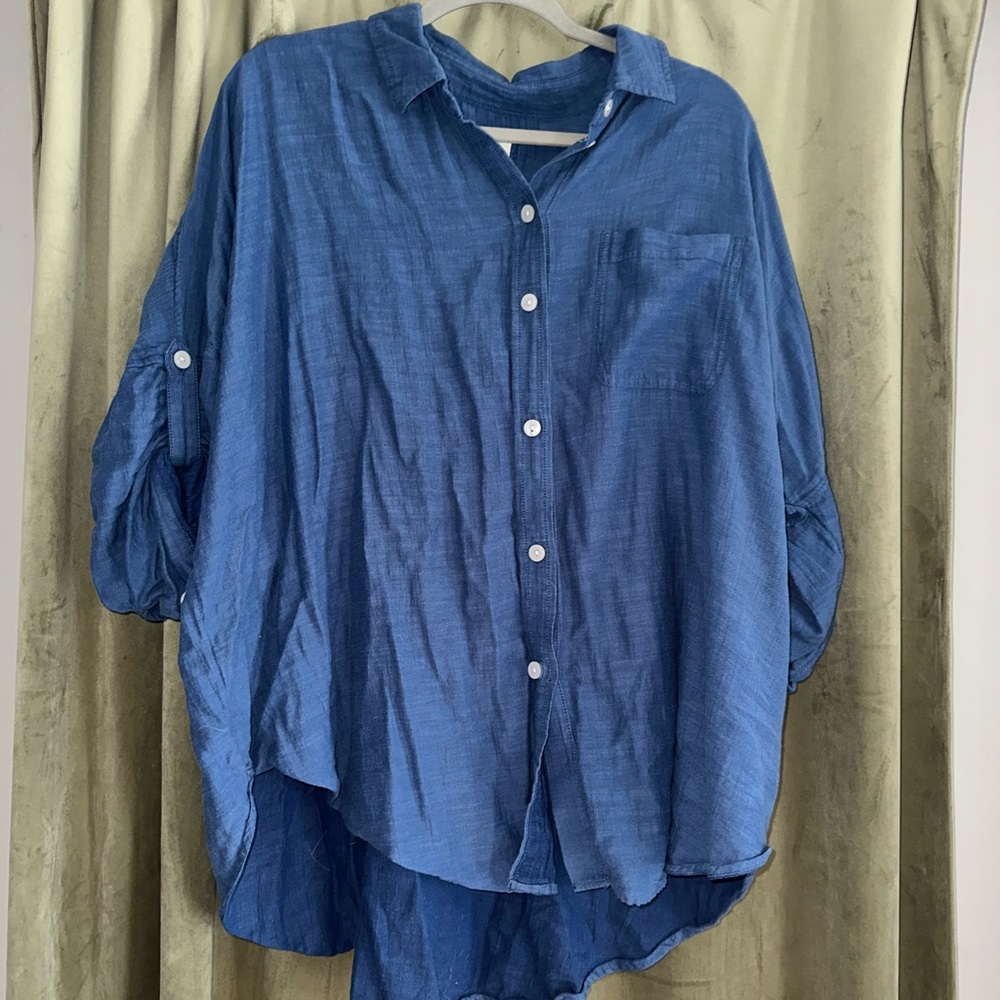 Light Weight Blue Button-Up Shirt